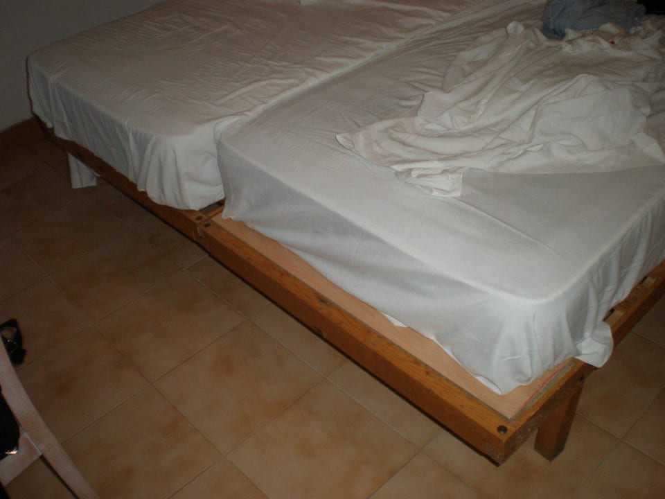 Bett Gavimar Ariel Chico Club & Resort