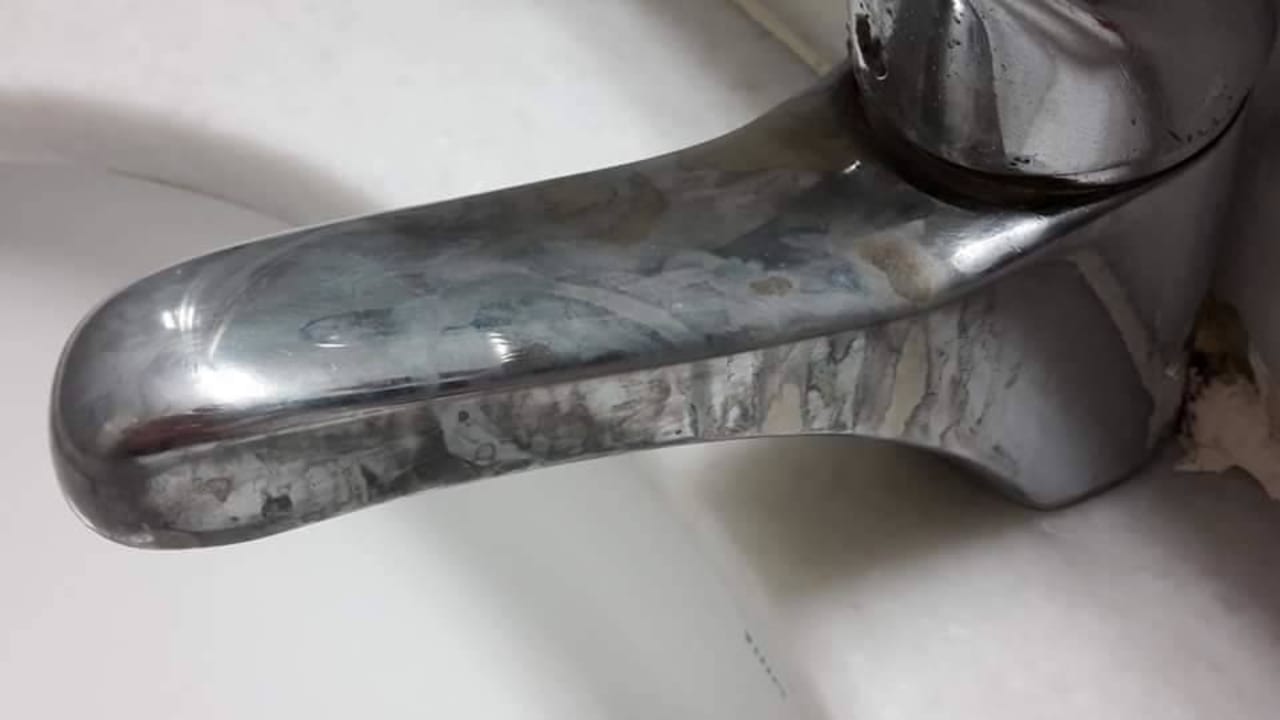 Waschbecken beim Ankunft Oscar Resort Hotel