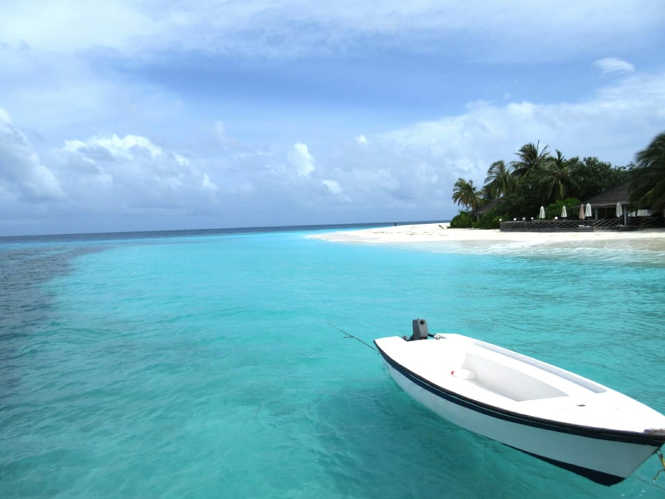 Strand Angaga Island Resort