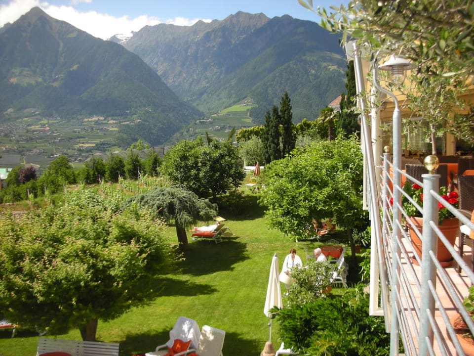 Liegewiese Hotel Lagrein