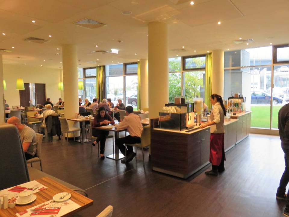 Frühstücksraum Austria Trend Hotel Doppio