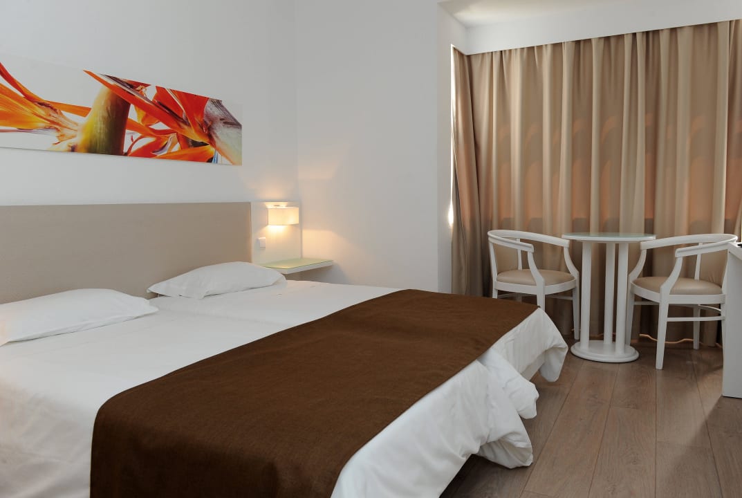 Room Dorisol Estrelicia Hotel