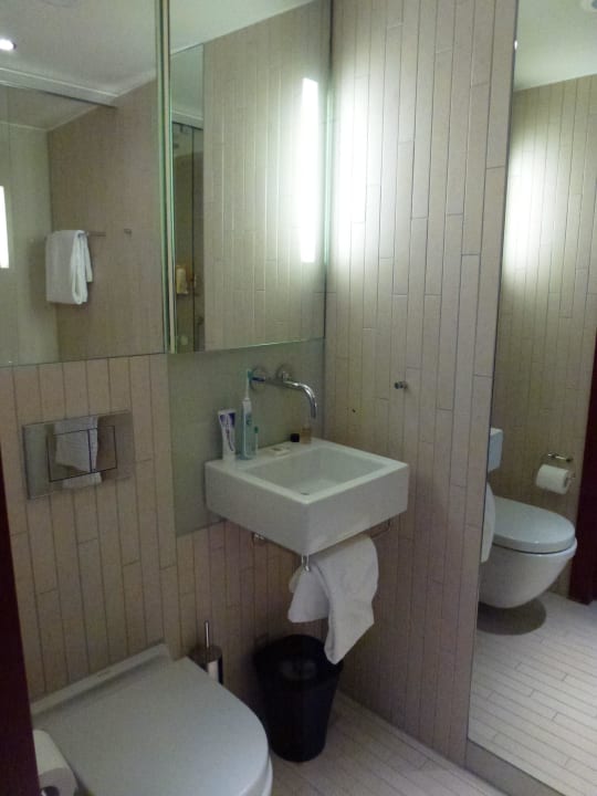 Badezimmer AC Hotel Bella Sky Copenhagen