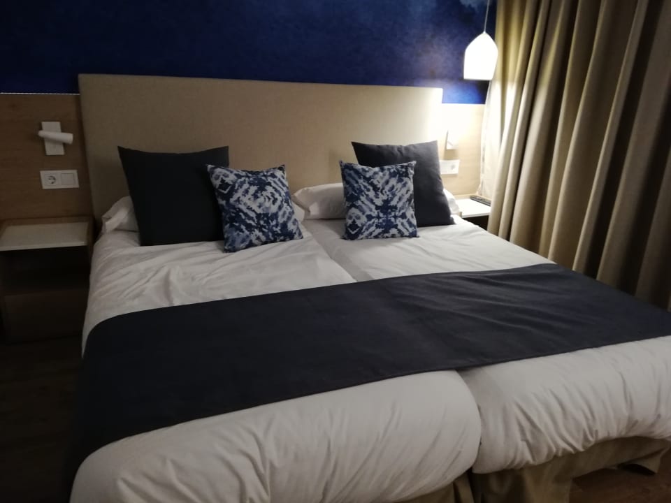 Zimmer Parque Nereida Suites Hotel