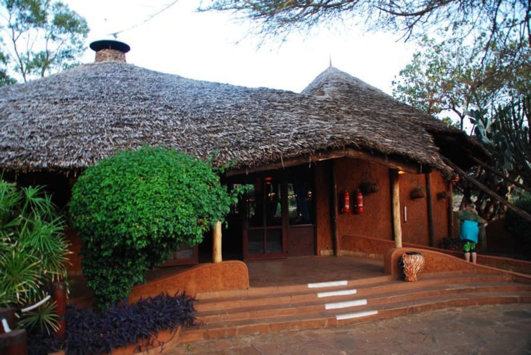 Eingang Hotel Amboseli Sopa Lodge