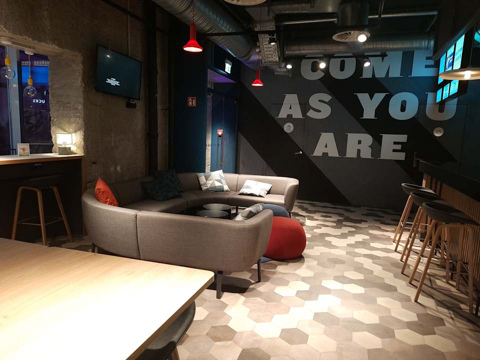 Lobby Holiday Inn Express Dresden Zentrum