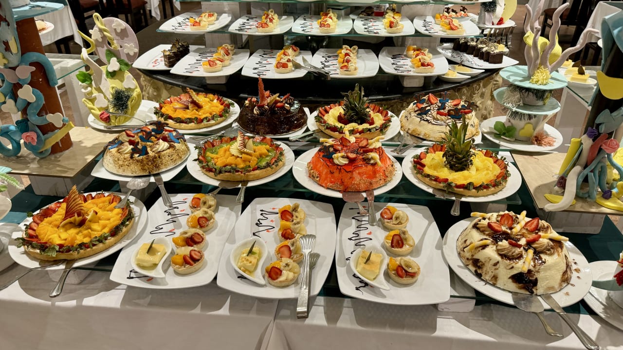 Gastro Three Corners Happy Life Beach Resort