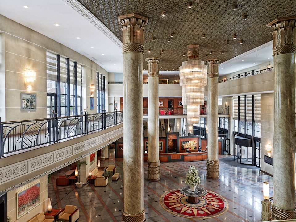 Lobby Hilton Hanoi Opera