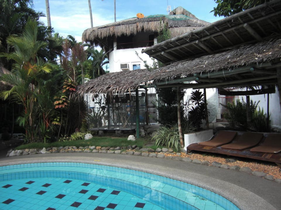 Pool und Vogel Voyere Hotel El Dorado Beach Resort