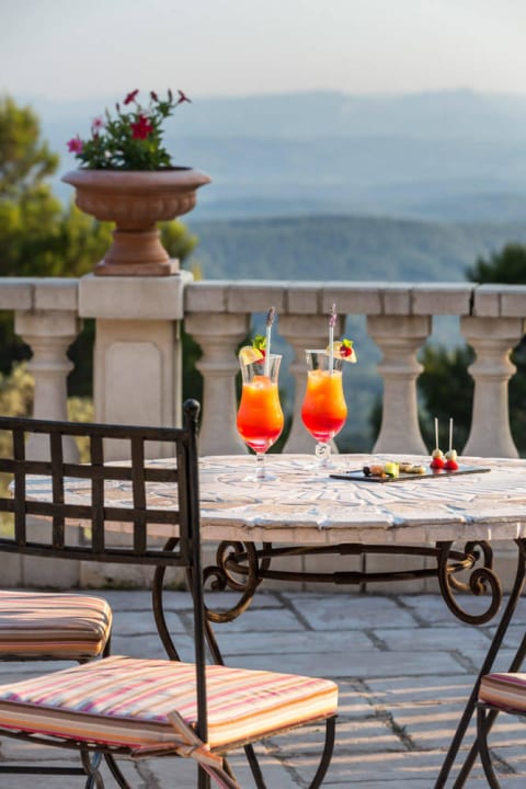 TERRASSE Hotel La Bastide De Tourtour