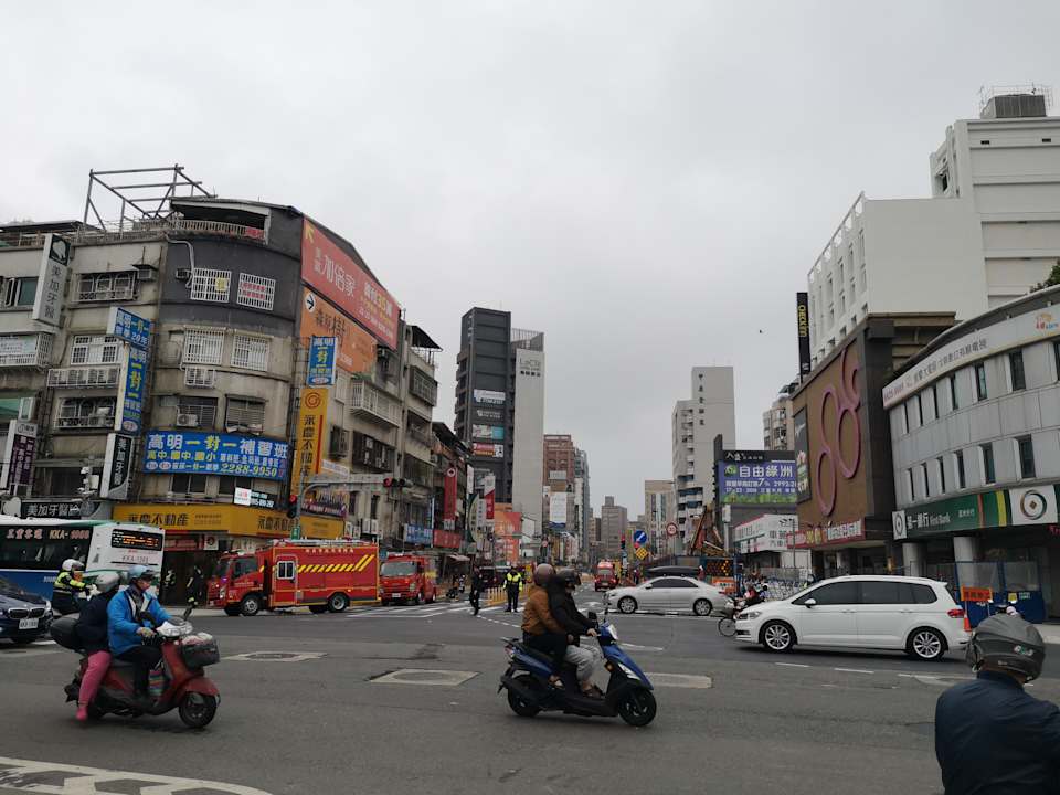 Außenansicht Lacle Hotel-Luzhou Taipei
