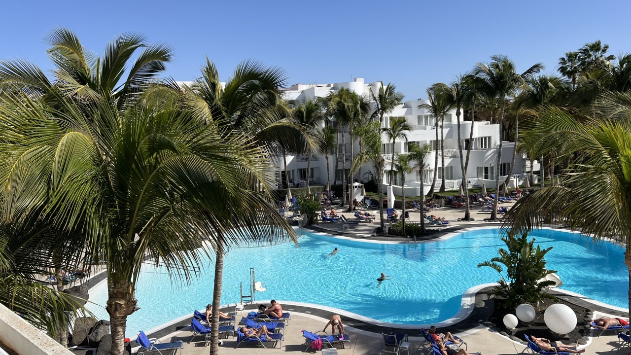 Pool Hipotels La Geria