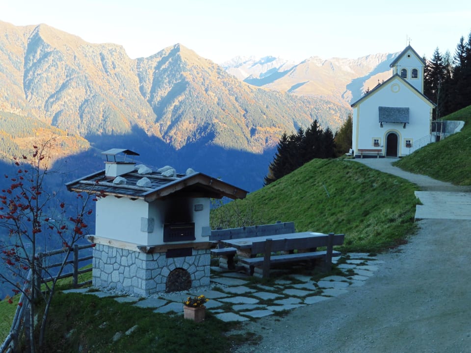 Backofen und Kapelle Taser Familienalm