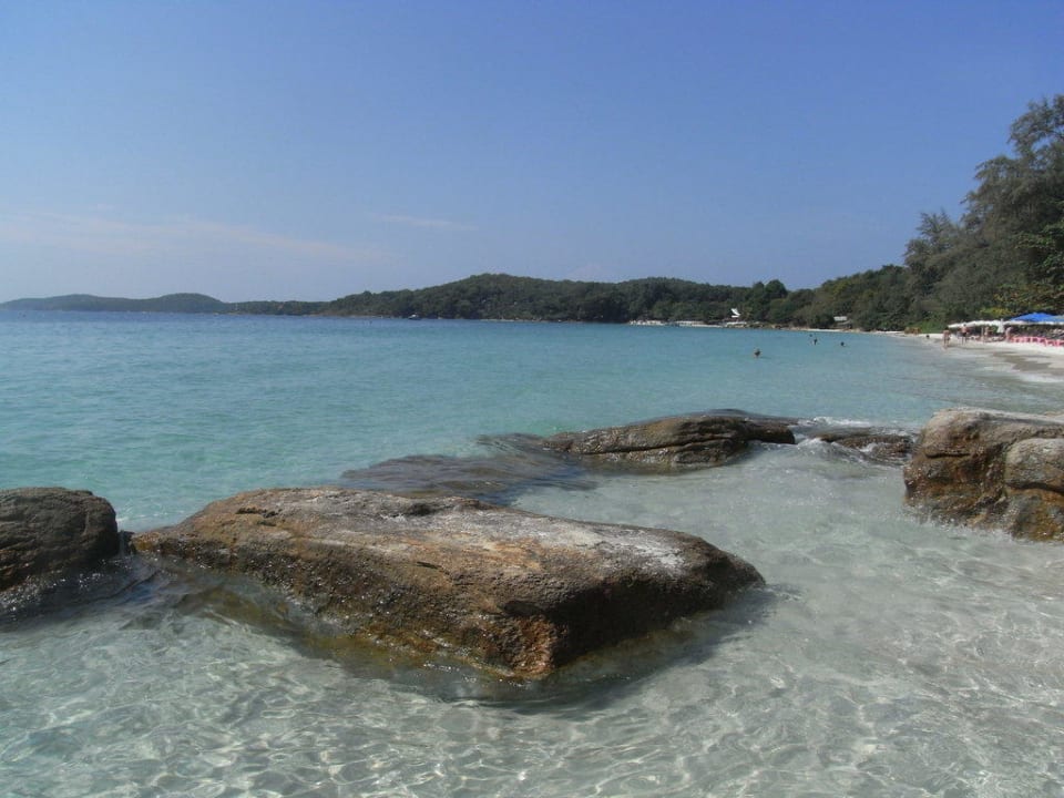 Kristalklares Wasser Sai Kaew Beach Resort