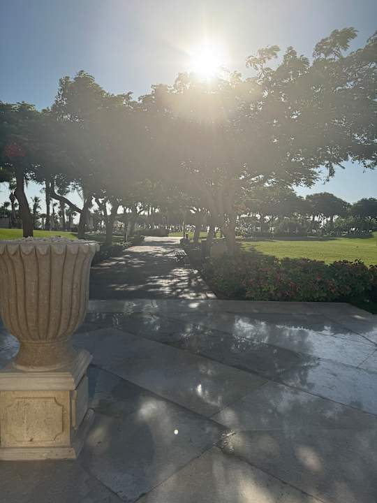 Gartenanlage Steigenberger ALDAU Beach Hotel