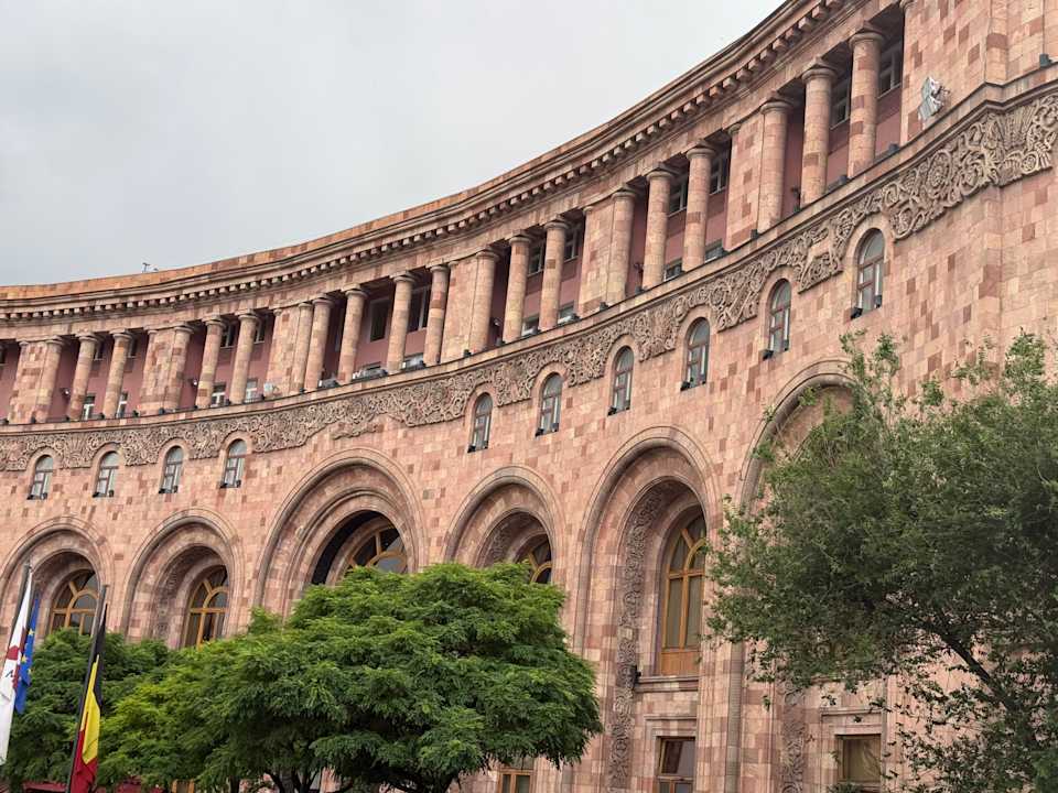 Außenansicht Armenia Marriott Hotel