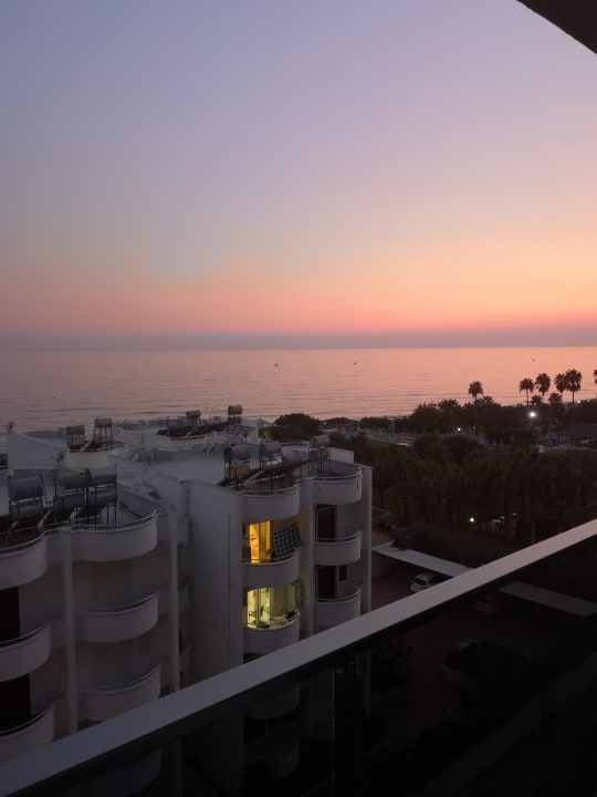 Ausblick Hotel Royal Garden Beach