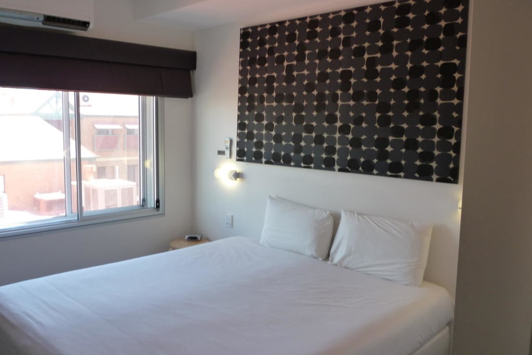 Bedroom Majestic Minima Hotel