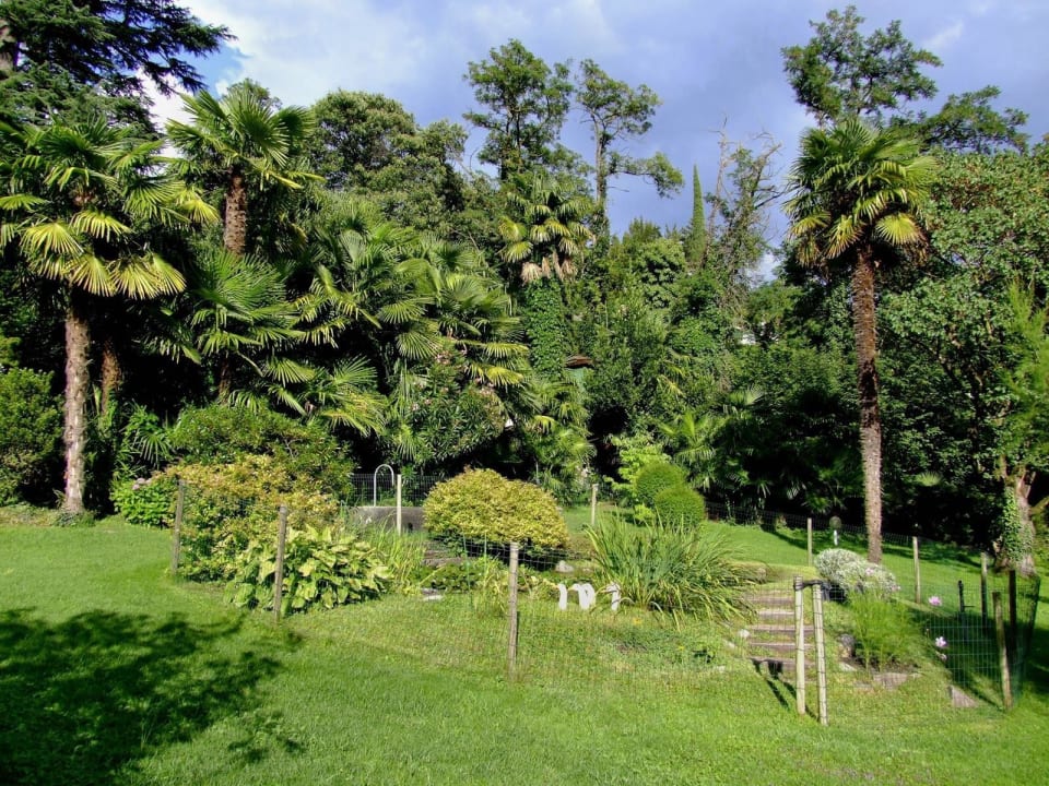 Blick in den mediterranen Garten Hotel Thurnergut