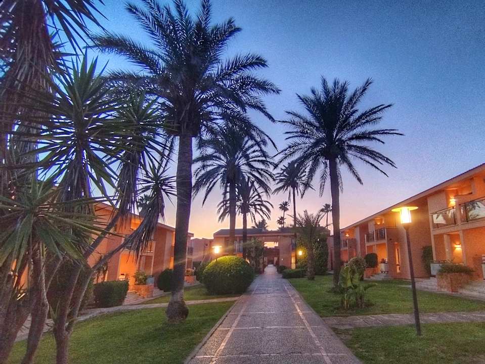 Gartenanlage PortBlue Club Pollentia Resort & Spa