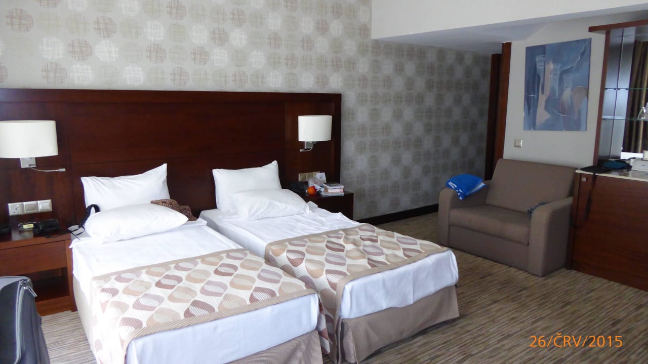 Nový pokoj v přízemí bungalovu Salamis Bay Conti Resort Hotel & Casino