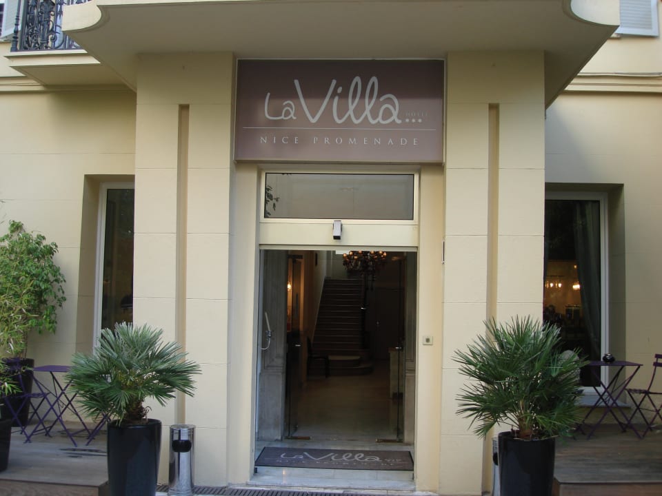 Eingang Hotel La Villa Nice Promenade