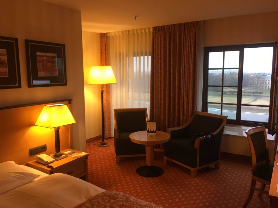 Sehr angenehm Maritim Hotel Dresden