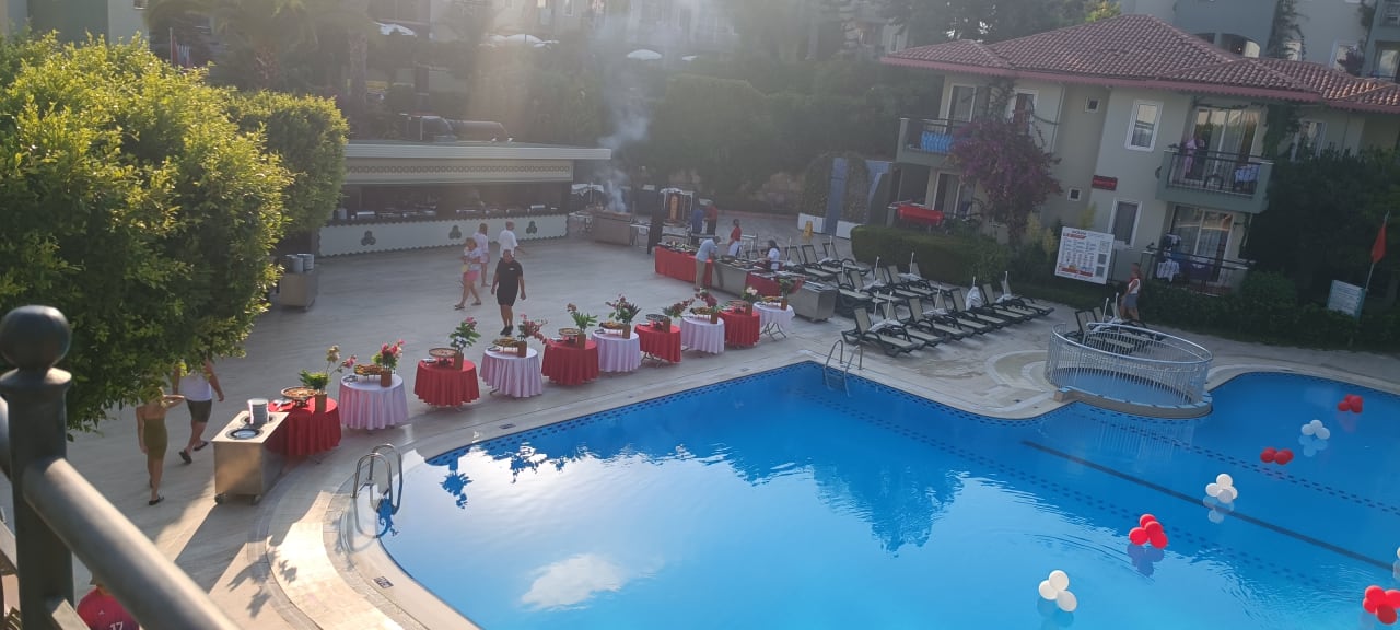 Pool Hotel Gardenia Beach