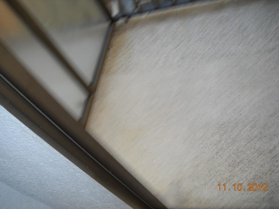 Die Balkontür fiel bald auseinander Aubamar Bali