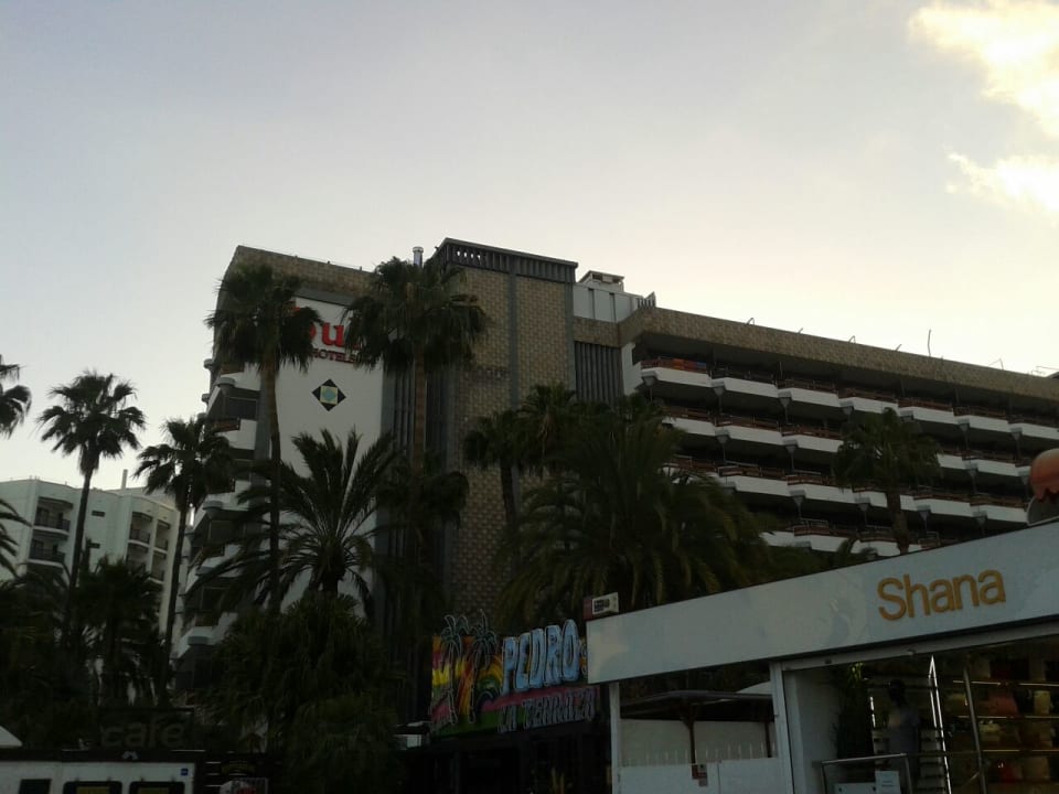 Außenansicht Bull Escorial & Spa