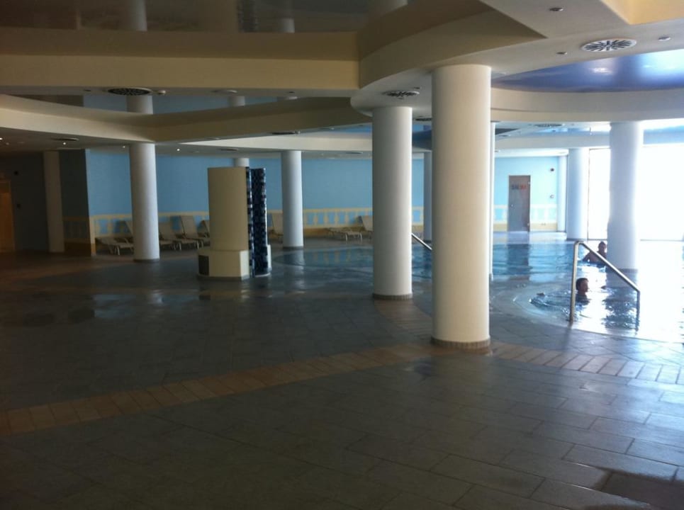 Schwimmbad La Marquise Luxury Resort Complex