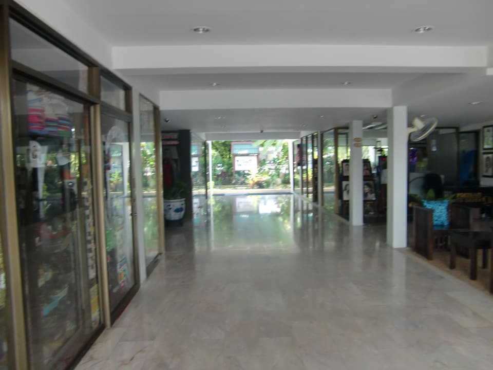 Eingangsbereich Nebengebäude Patong Resort
