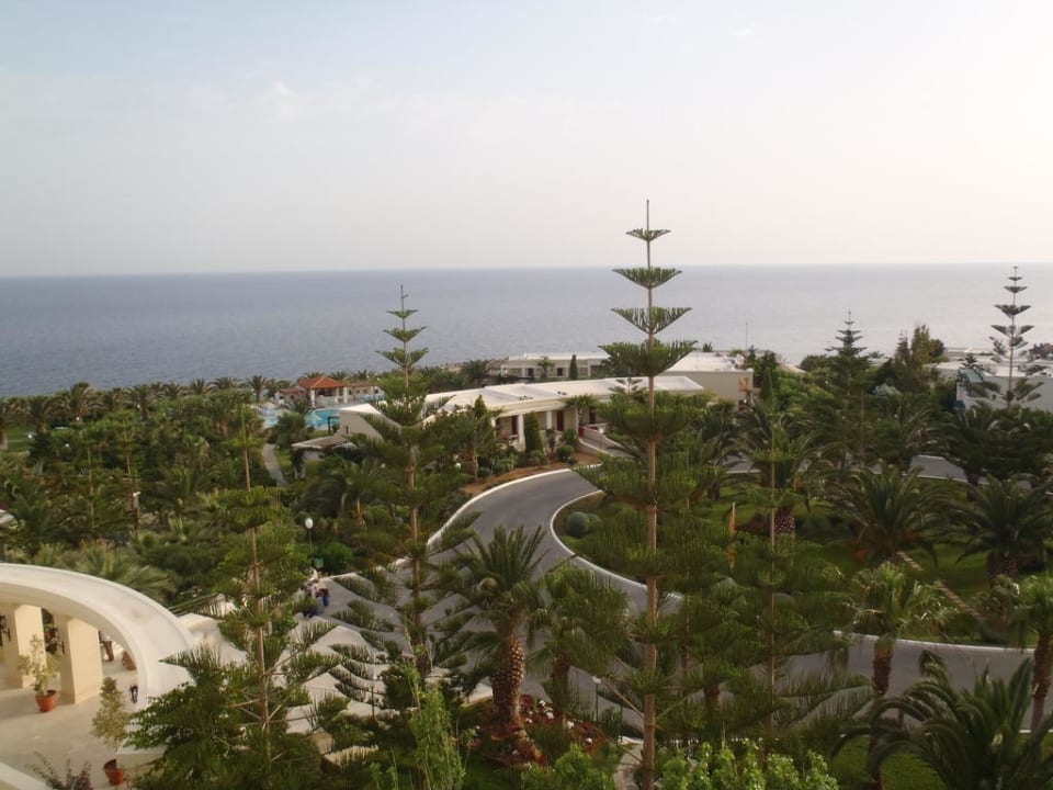 Ausblick 5. Stock Iberostar Waves Creta Panorama & Mare