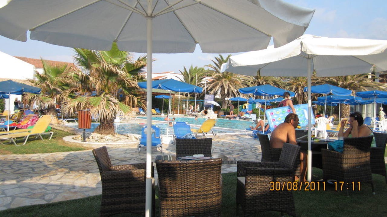 Poolbar Acharavi Beach Hotel