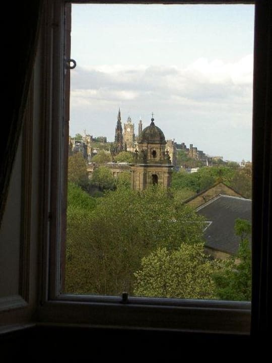 Blick aus Fenster The Caledonian Edinburgh, Curio Collection by Hilton