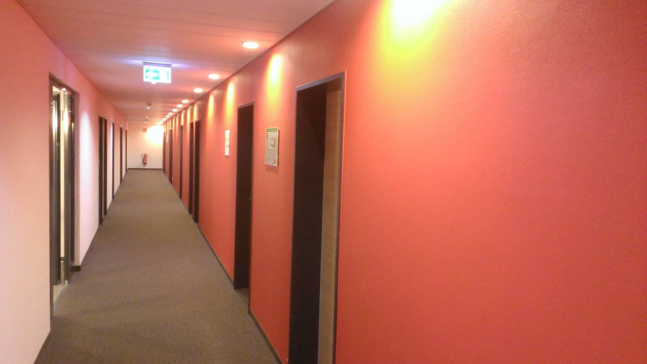 Flur. B&B Hotel Nürnberg-Hbf