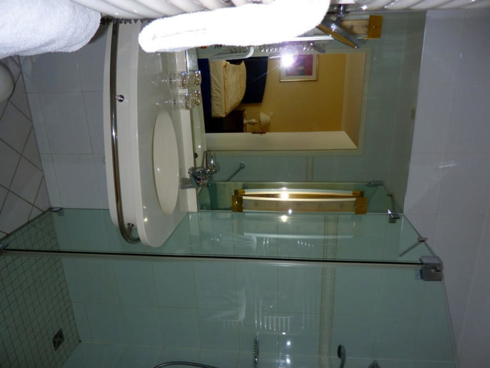 Das Bad  Victor's Residenz Hotel Leipzig