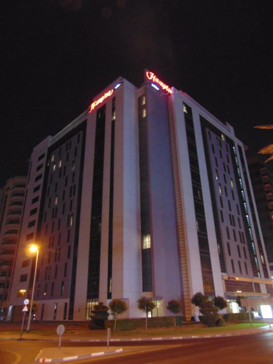 Außenansicht Hampton By Hilton Dubai Airport