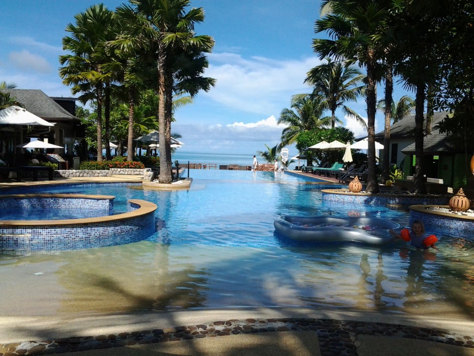 Pool  La Flora Khao Lak