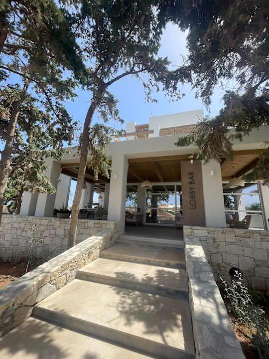 Lobby Anissa Beach & Village