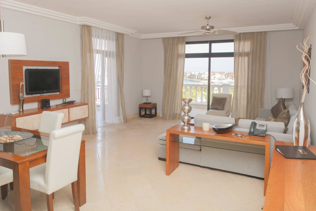Living Area in the 1 bedroom Suites Hotel Alsol Luxury Village