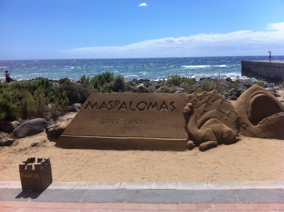 Auf dem kurzen Weg zum Strand Lopesan Costa Meloneras, Resort & Spa