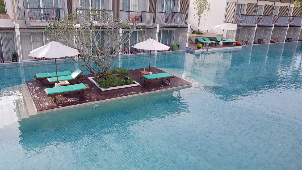 Pool The Briza Beach Resort Khaolak