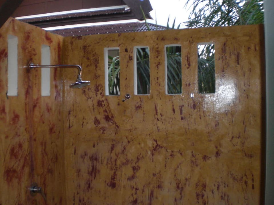 Freiluftdusche Hotel Lanta Klong Nin Beach Resort