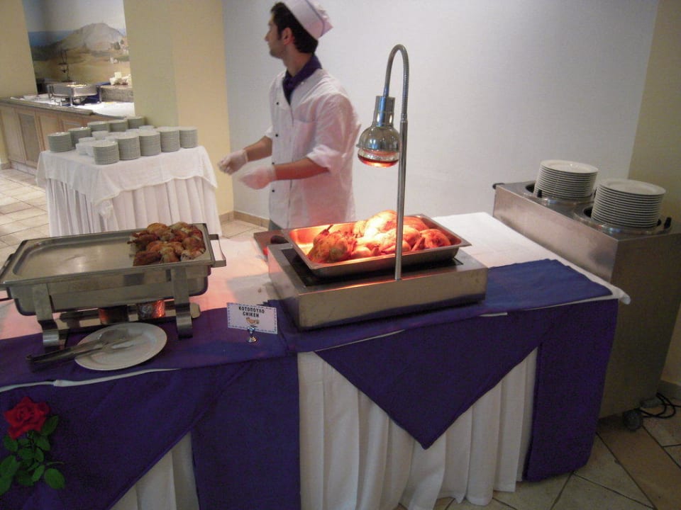 Buffet am griechischem Abend Lindos Princess Beach Resort & Spa