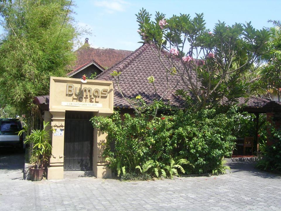 Eingangsbereich Hotel Bumas Hotel Bumas