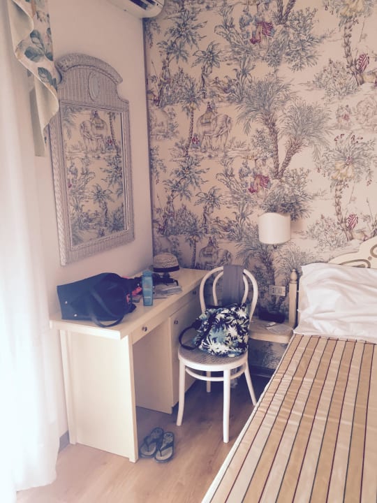 Schreibtisch Hotel Janeiro