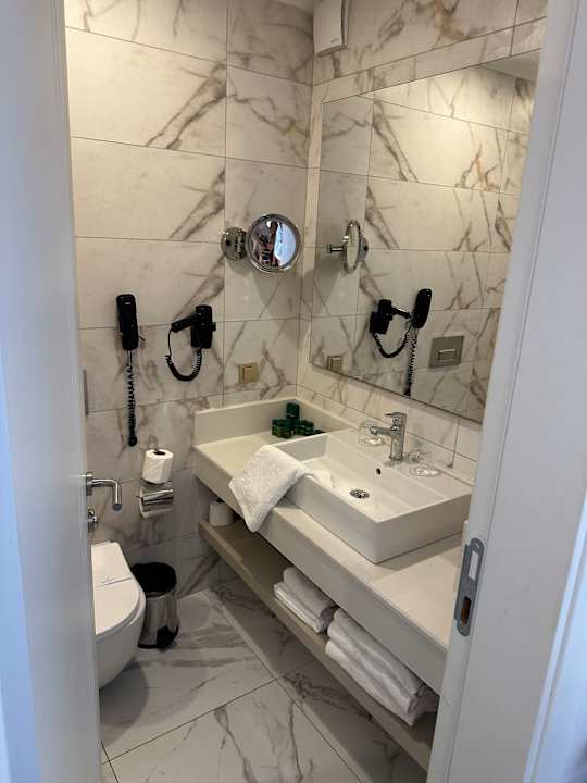 Zimmer alltoura Club La Benata Hotel