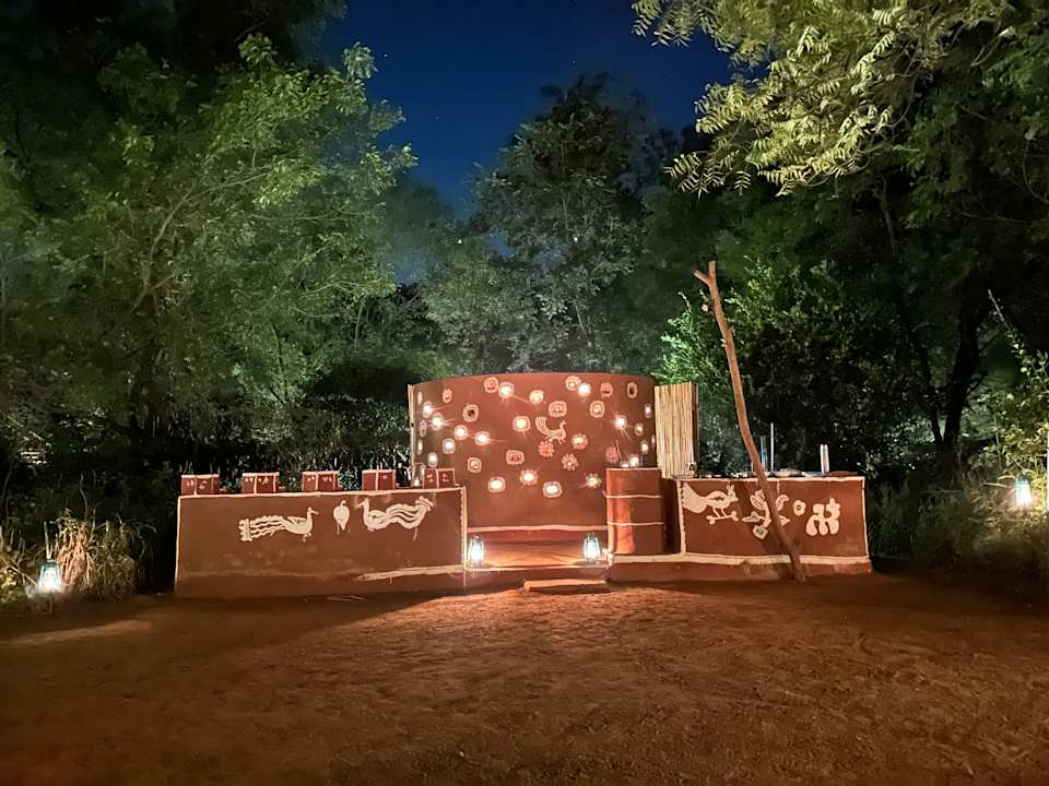 Gastro Hotel Aman-I-Khás