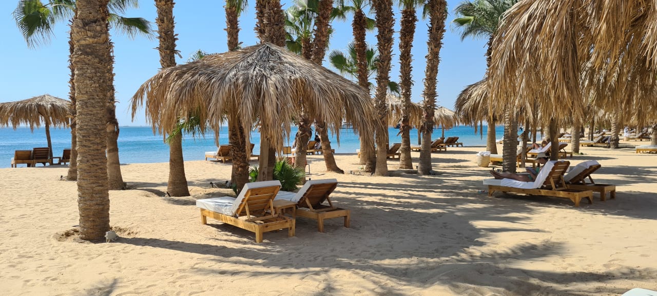 Strand Serry Beach Resort